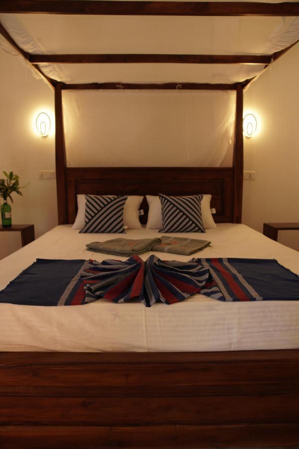 Surf Nest Hiriketiya Hotel Dickwella Exterior photo
